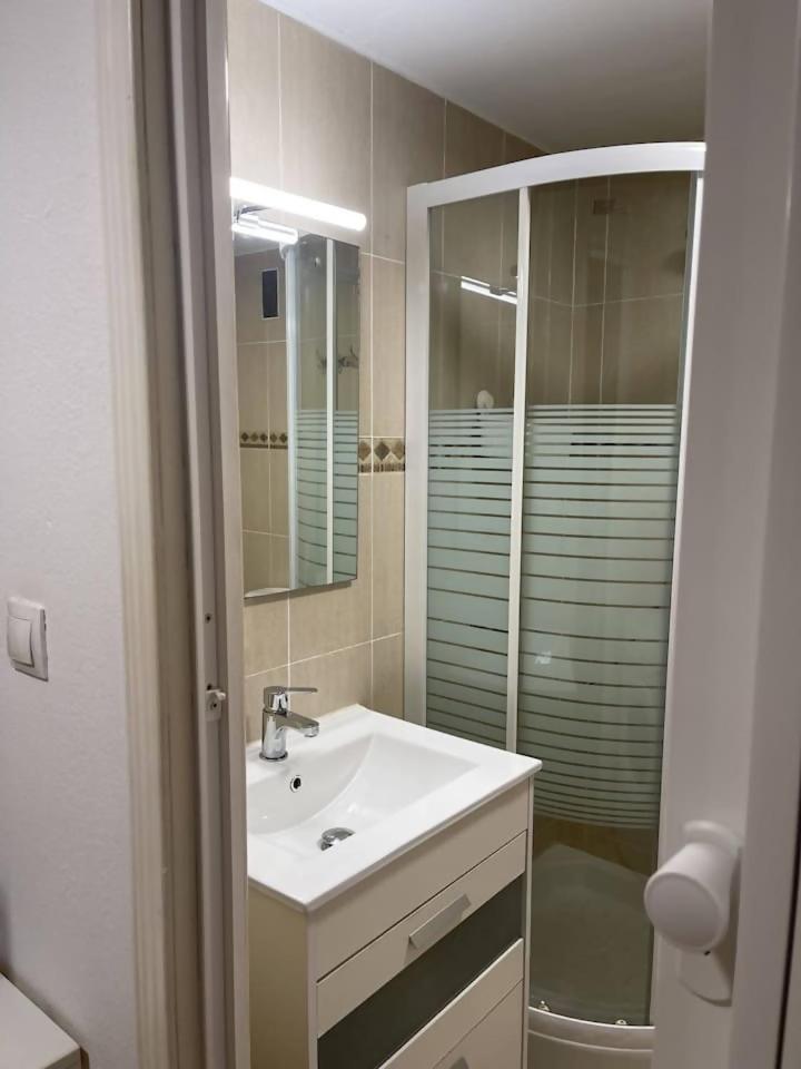 Apartamento Centrico Plazamar 4 Piscina Торре-дель-Мар Екстер'єр фото